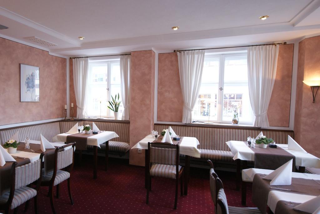 Hotel Eisenkrug Dinkelsbühl Exteriér fotografie