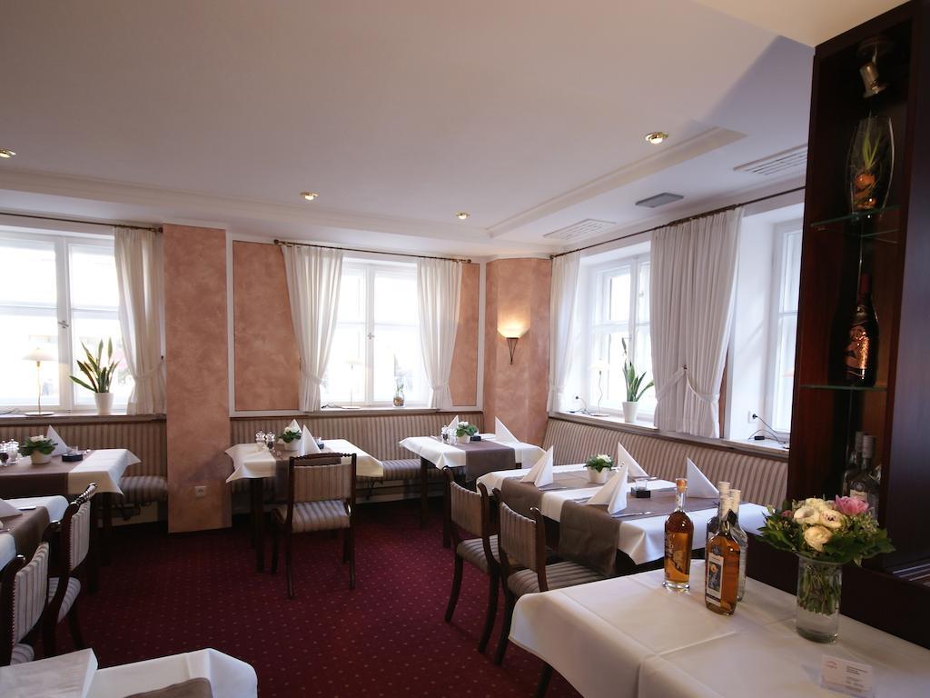 Hotel Eisenkrug Dinkelsbühl Exteriér fotografie